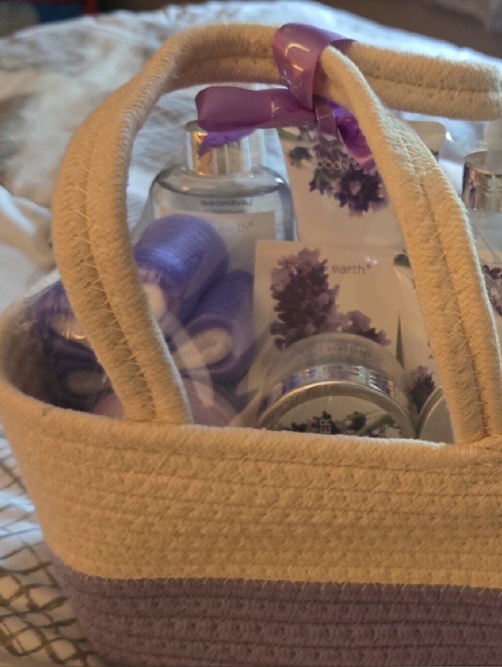 Earth Lavender Bath & Body Gift Basket - Purple and Cream - Picture 2 of 5